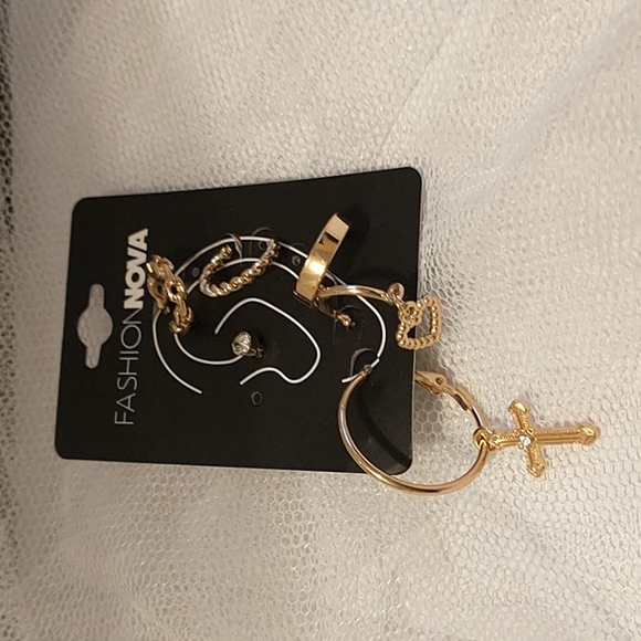 Fashion Nova Jewelry - 6 Piece Gold Earring Set!